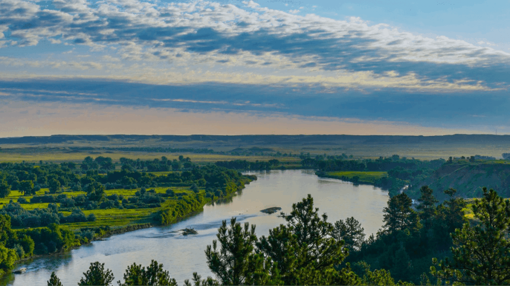 Yellowstone River flowing through Montana grasslands under wide sky