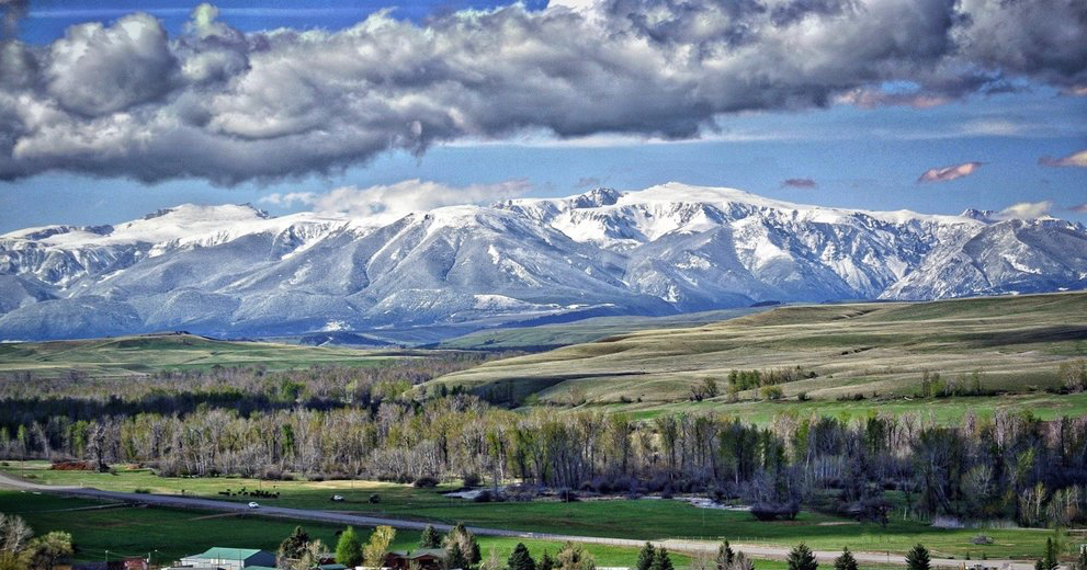 Beartooth Mountains panorama from Quaking Aspen Ranch